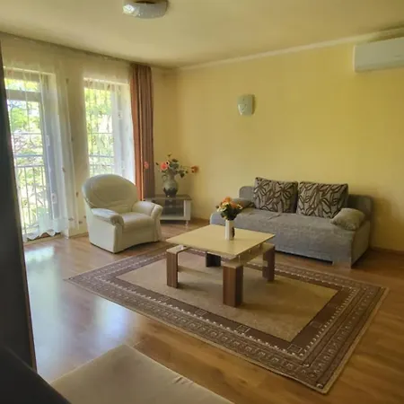 Bastya Apartmanhaz Sárvár Chambre photo