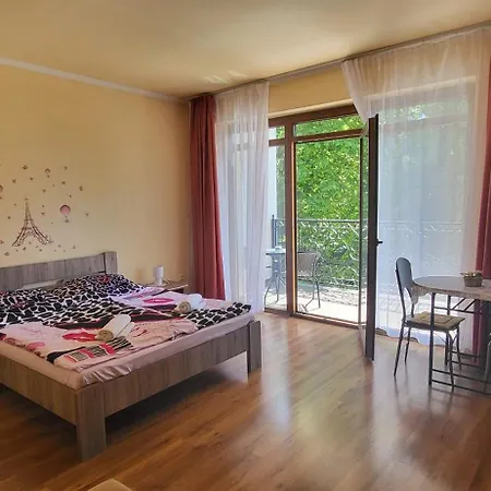 Bastya Apartmanhaz Sárvár Extérieur photo