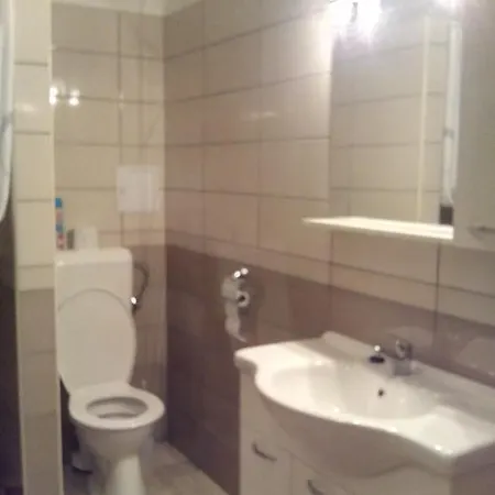 Bastya Apartmanhaz Sárvár Extérieur photo