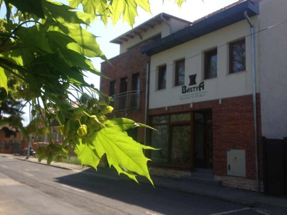 Bastya Apartmanhaz Appartement